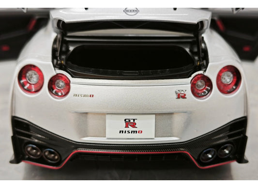 1:18 Nissan GT-R NISMO R35 2022 Ultimate Metal Silver MOTORHELIX Special Edition Limited Edition 699PCS ONLY DIECAST Model