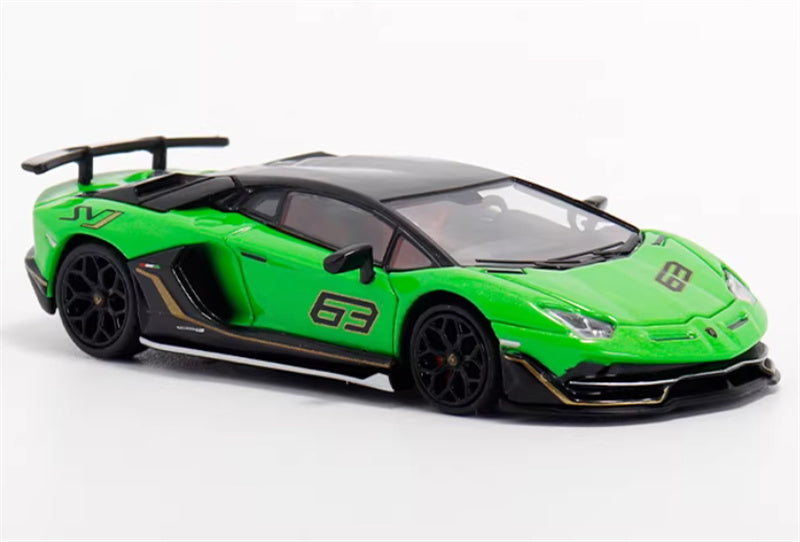 Max well Lamborghini Aventador SVj 63 # Pearl green hardtop 1:64 Car Pre-built Airliner Model Display view5