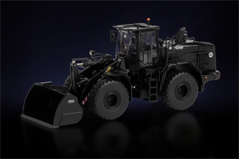 IMC Devilon DL420 Blackseries Loader 1:50 Truck Pre-built Model