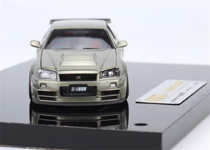 1:43 Nissan GTR Nismo R34 Z-TUNE  Emerald Green  PGM x onemodel Deluxe Edition Black base Limited Edition 688PCS ONLY DIECAST Car Model