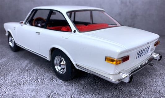 Schuco Glas 2600 V8 Glaserati White 1:18 Car Pre-built Model view2