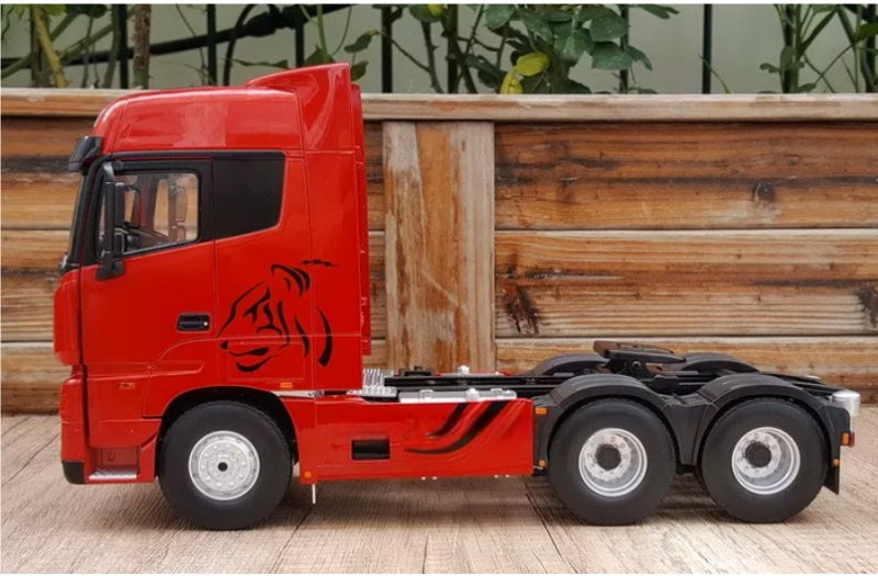 BAHMAN EMPPower Tractor Truck Red 1:24 Truck Pre-built Airliner Model Display view3