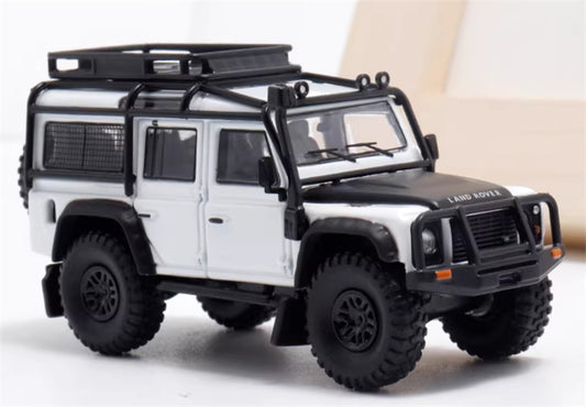 Master & Decode Land Rover Defender 110 4X4 modified white - Black cover 1:64 Car Pre-built Airliner Model Display view1