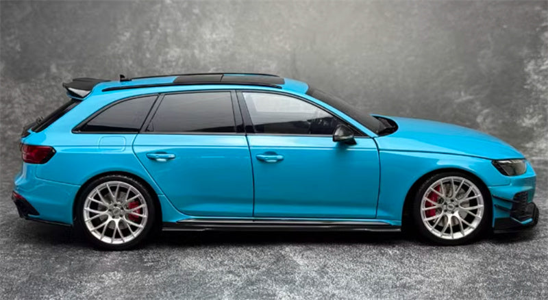 Kiloworks AUDI RS4 Avant Darwin Pro Flowing Blue 1:18 Car Pre-built Model