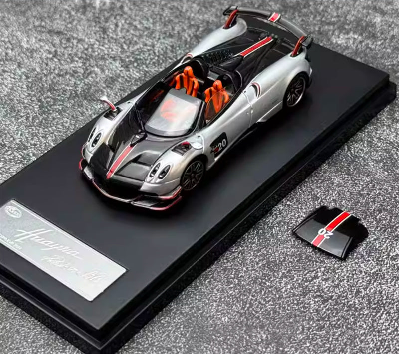 LCD-MODELS Pagani Huayra Roadster BC Reproduction commemorative edition 1:64 Car Pre-built Model view6