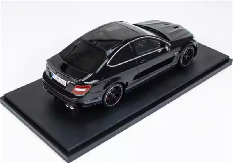 1:18 Mercedes Benz C63 AMG Edition 507  Black  GT SPIRIT Limited Edition 888PCS ONLY Resin Car Model