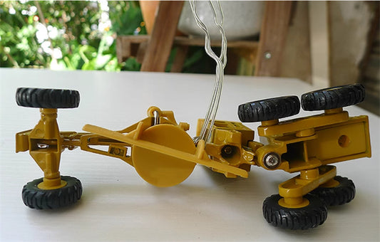 Norscot cat Gift Set ( Challenger 45 Agricultural Tractor/D25D Articulated Truck/12G Motor Grader) 1:64 Truck Pre-built Model