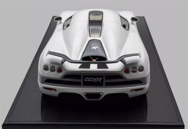 1:18 Koenigsegg CCXR 2010 Pearl White VMB Resin Car Model view4
