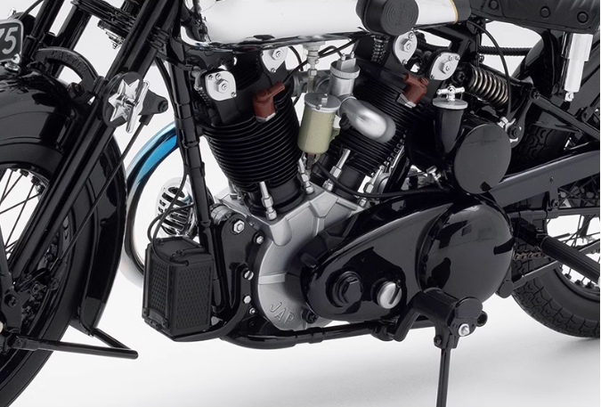 MINICHAMPS Brough Superior SS 100 Lawrence 1932 1:6 motorcycle Pre-a Model