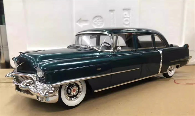 GLM Cadillac Fleetwood 75 Limousine 1956 Metal green 1:18 Car Pre-built Model