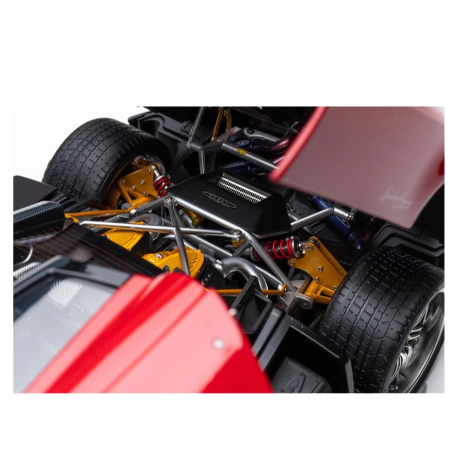 KengFai Pagani Huayra Full open Pearlescent Red 1/12 DIECAST Truck