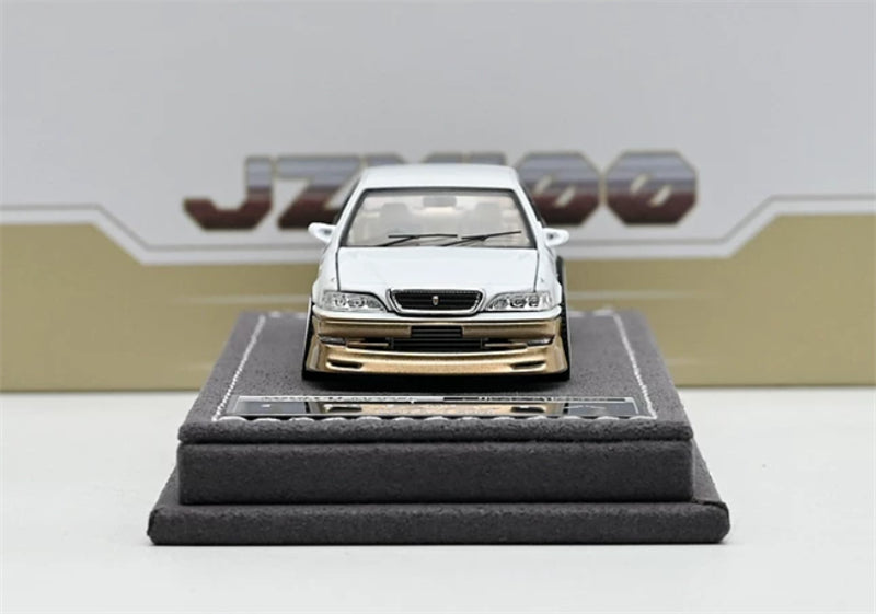 1:64 Toyota Cresta White/Gold 2-tone Mortal Model Limited Edition 1499PCS ONLY DIECAST Civil Car Model