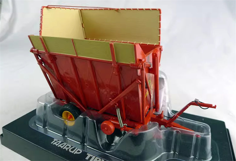 Universal Hobbies Taarup TIPVOGN T3 European classical agricultural tractor trailer Red 1:32 Truck Accessories Pre-built Model