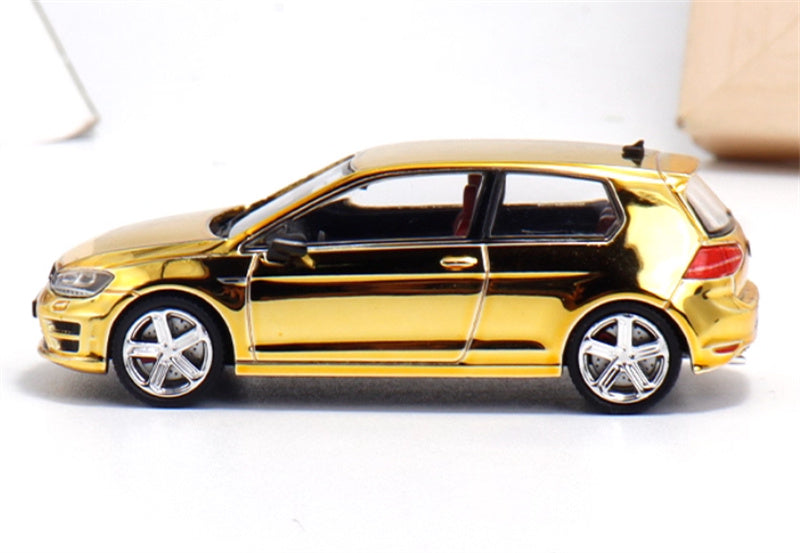 ZOOM Volkswagen Golf 7R Small Steel Cannon gold plating 1:64 Car Pre-built Model view3