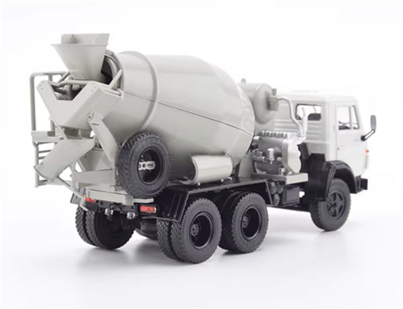 Modimio Russia Kamaz SB-92 (5511) cement mixer truck 1:43 Truck Pre-built Airliner Model Display view4