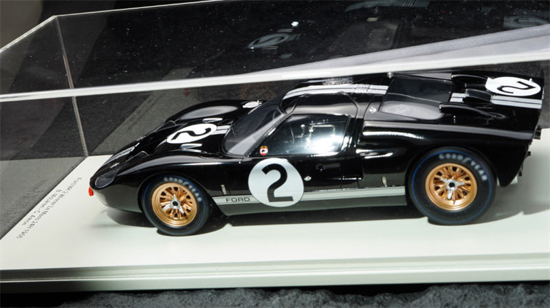 1:18 Ford GT40 MK II 1966 Spark Le Mans Resin Car Model view9