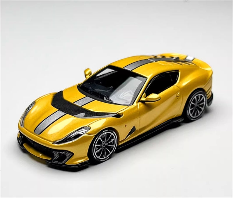 TOC Ferrari FE812C Coupe Sports GIALLO TRIPLO STRATO 1:64 Car Pre-built Model