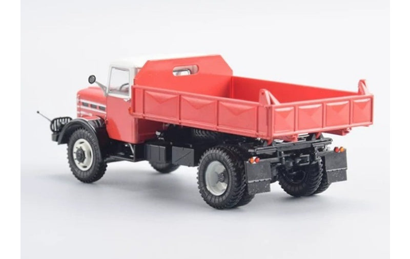 1:43   Csepel D-445 StartScaleModels  Red and white coating ABS Model