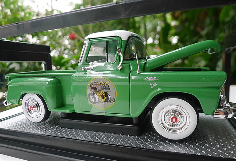 M2 Machines 1958  GMC  StepSide Truck  R70  Hays green 1:24 Truck Pre-assembled Model Display