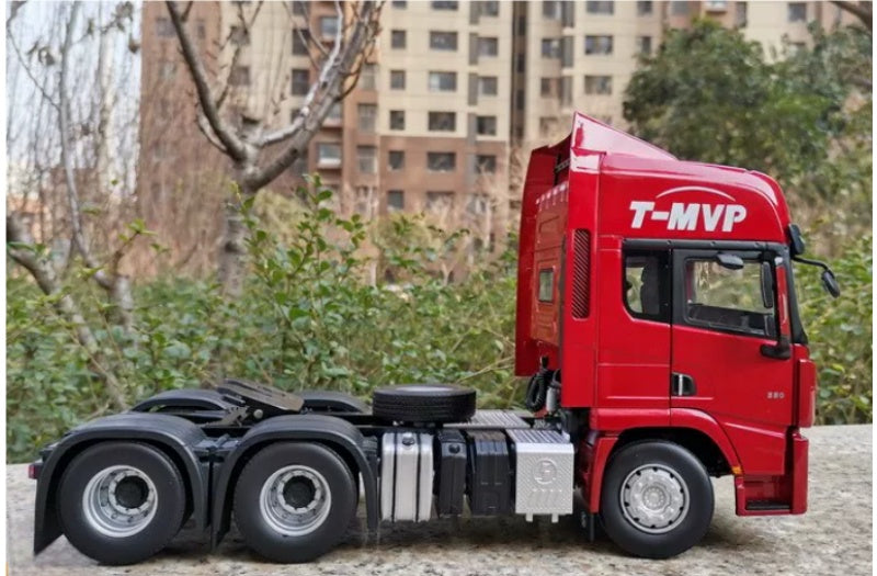 SHACMAN Delong X5000 Tractor Red T-MVP 1:24 Truck Pre-built Airliner Model Display view4