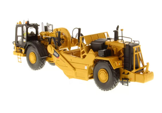 CATERPILLAR 627K Wheel Scraper 1:50 Truck Pre-built Model