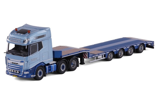 1:50 DAF Van Heyningen XG+ Cavallino Diecast Model view1