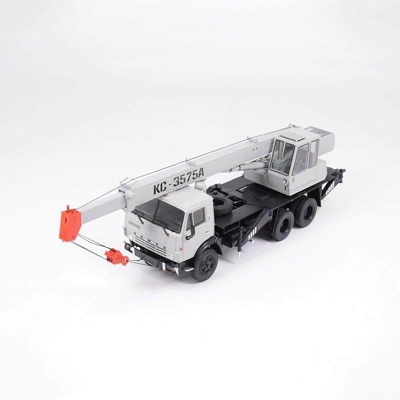 1:43 KAMAZ  KS-3575A(53213) Modimio   ABS Model