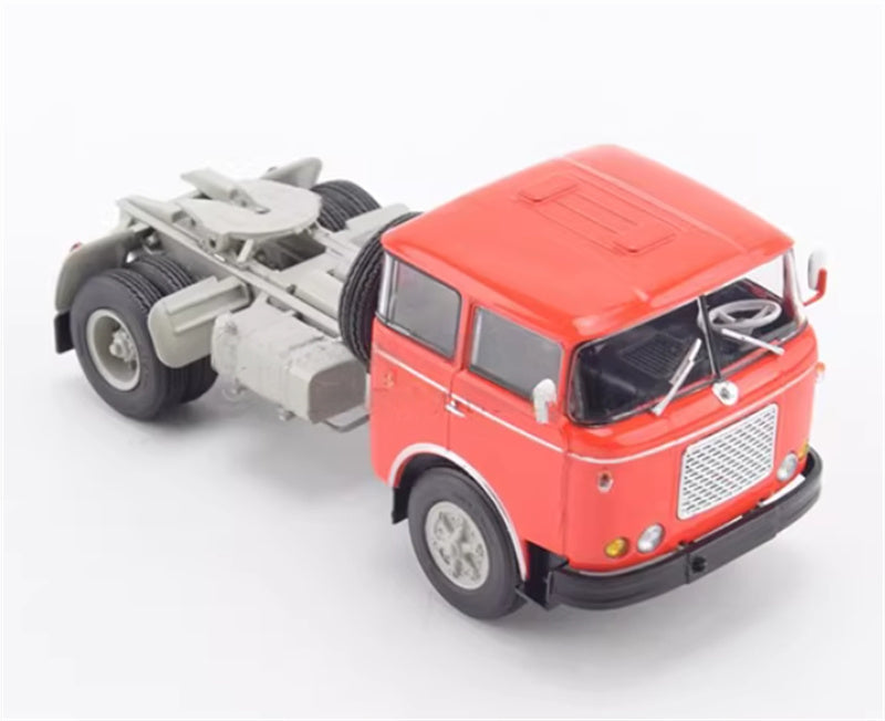 Modimio Czech Liaz SKODA-706-MTTN tractor 1:43 Truck Pre-built Airliner Model Display view5