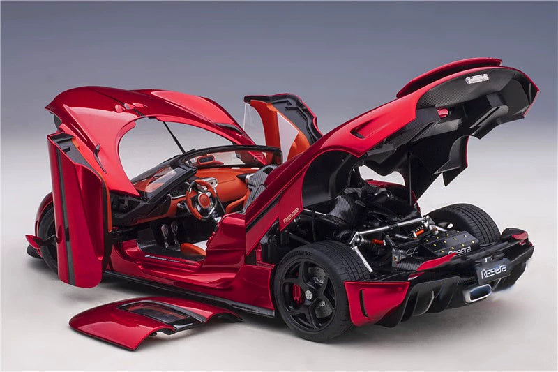 AUTOART KOENIGSEGG REGERA Car red 1:18 Resin car