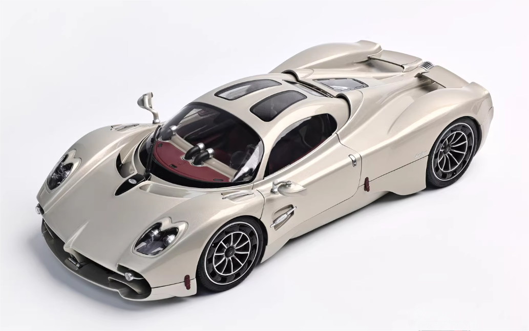 1:18 Pagani Utopia  Champagne Gold  LCD MODELS  DIECAST car Model