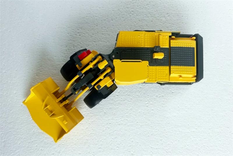 1:50   ST18 SG Epiroc  Yellow Diecast Model