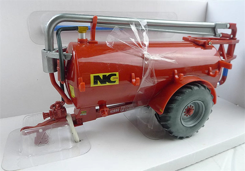 ERTL NC Slurry Ferry Tanker Red 1:32 Truck Accessories Pre-built Model