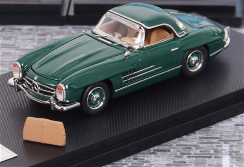 1:64 Mercedes Benz 300SL British Green GFCC DIECAST Limited Edition 499pcs ONLY Model