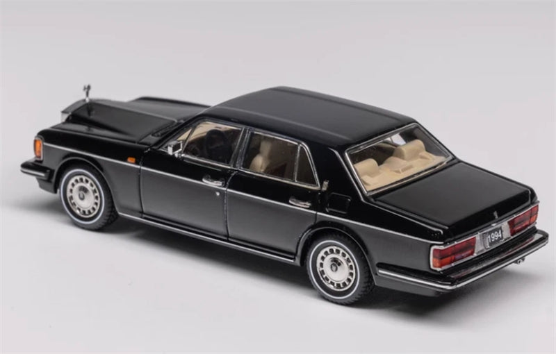 GFCC 1994 Rolls Royce Silver Spur III BLACK White waistline Limited Edition LHD 1:64 car Pre-built Model view2