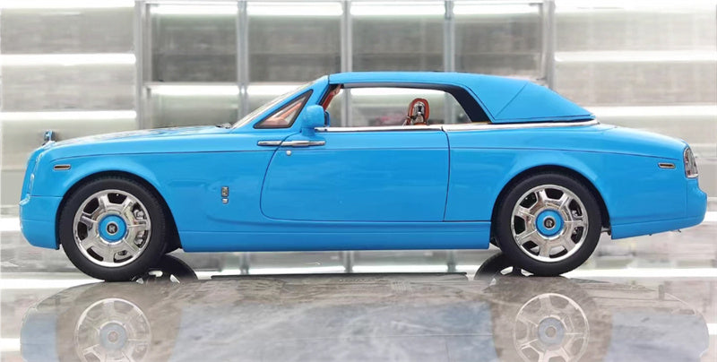 Kyosho Rolls Royce Phantom Drophead coupe Light Blue 1:18 Car Pre-built Model view5
