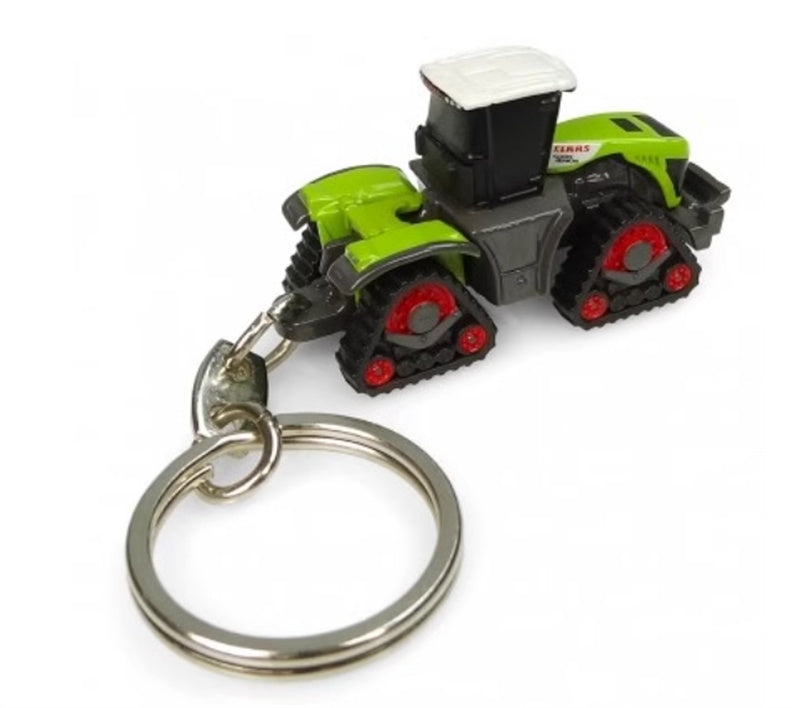 Universal Hobbies Claas Xerion 5000 tracked tractor keychain Green  Keychain Pre-built Model
