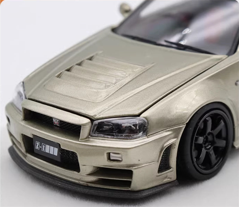 1:43 Nissan GTR Nismo R34 Z-TUNE  Jade Green  PGM x onemodel Regular Edition White base Limited Edition 688PCS ONLY DIECAST Car Model