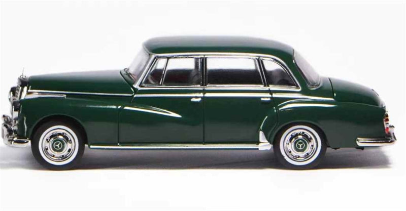 GFCC Mercedes Benz 300D 1959 classic car British Green LHD 1:64 car Pre-built Model view3