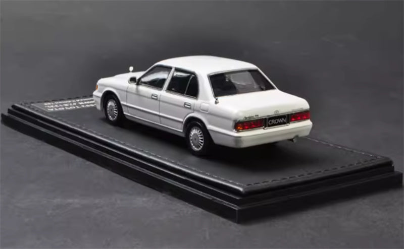 1:43 TOYOTA Crown JZS133L 1993 White  STC Limited Edition 799PCS ONLY DIECAST Car Model