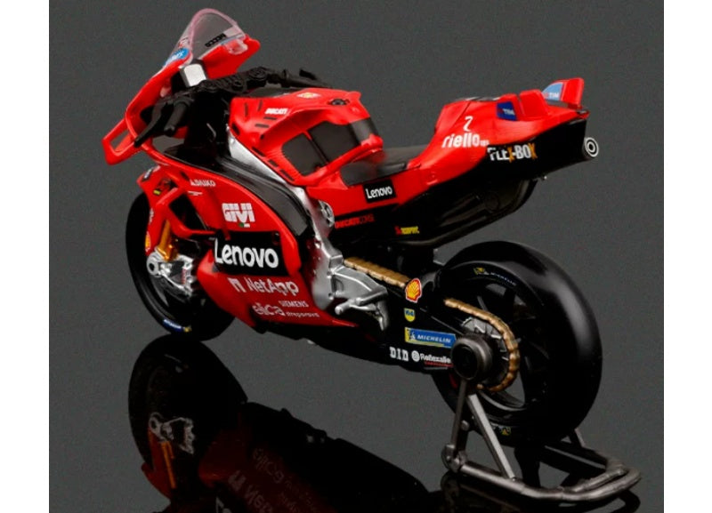 1:18 Ducati DESMOSEDICI GP 2024 Red TEAM 2024 #1 BAGNAIA Maisto  Diecast Motorcycle Model