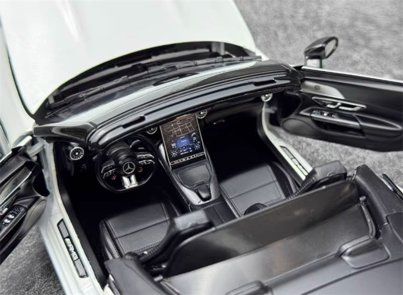 iScale Mercedes AMG SL63 (R232) 4MATIC White red top cover 1:18 Car Pre-built Model view3