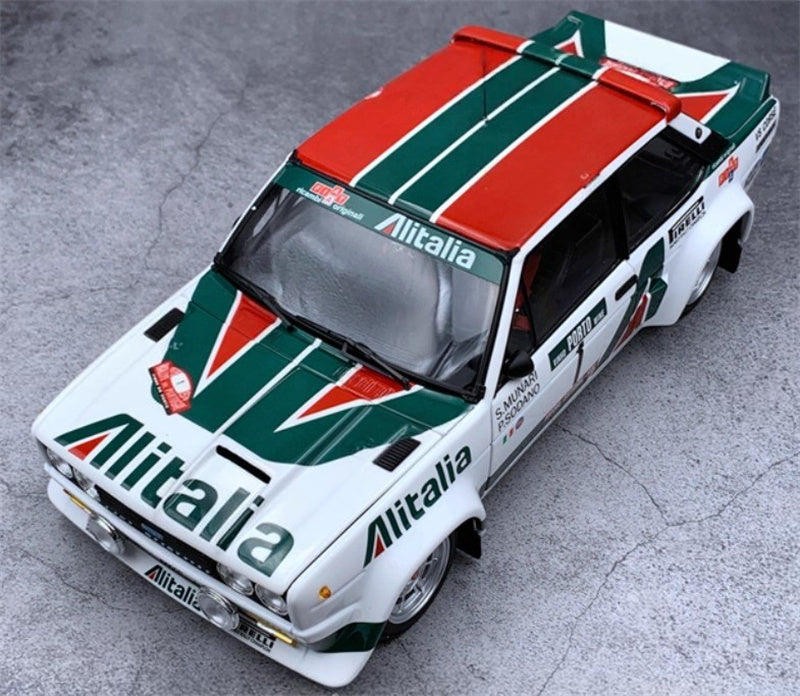 Kyosho Fiat 131 1978 Rally Alitalia Pirelli MHAGNET MARELL HOTEL ESTORIL SOL mirafiori 1:18 Car Pre-built Model view7