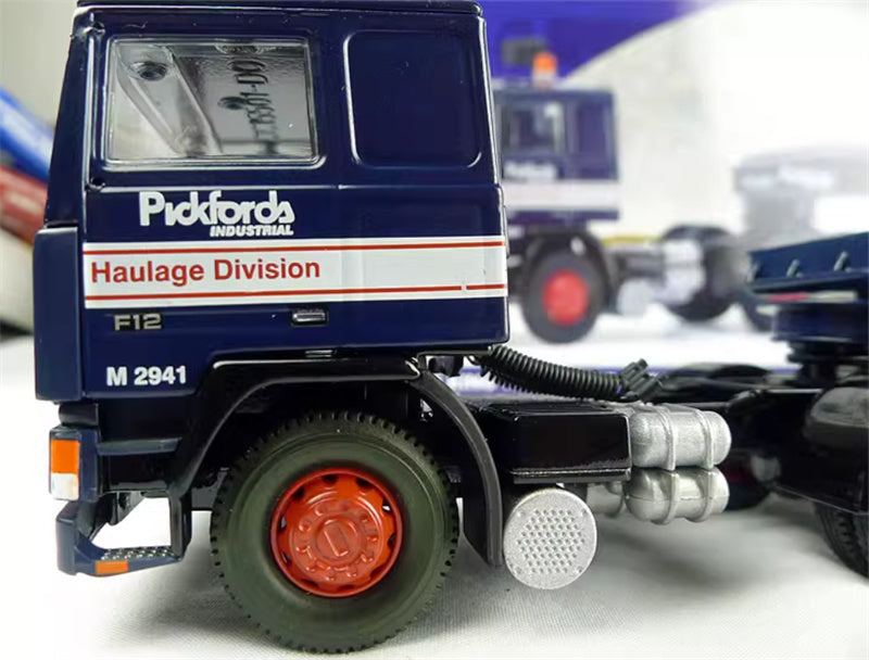 CORGI VOLVO F12 5 AXLE KING TRAILER AND LOAD PICKFORDS Haulage Division Limited Edition 1000PCS ONLY 1:50 Truck Pre-built Model