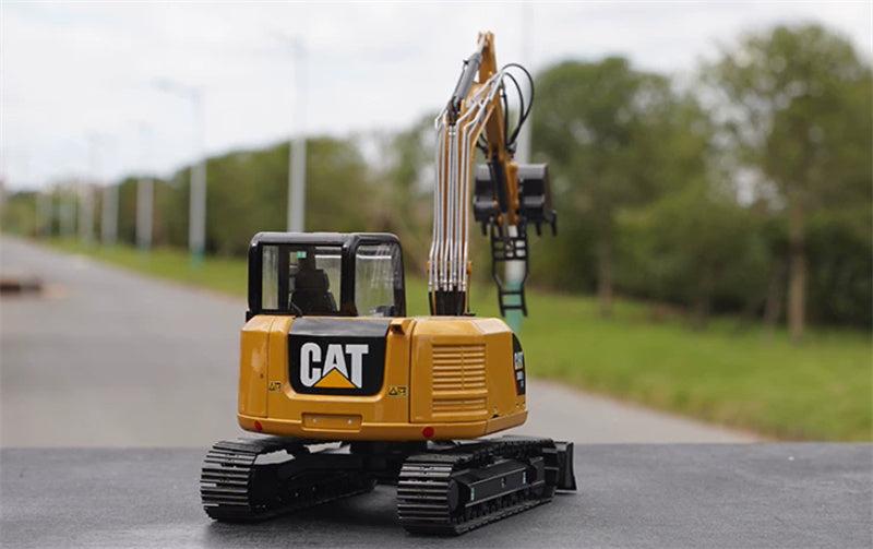 1:24 Cat  308E2 CCM   Diecast Model