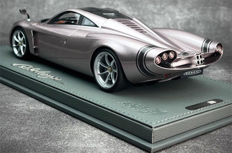 BBR MODELS PAGANI HUAYRA CODALUNGA IRIDESCENT BRONZO AYMARA Leather base Limited Edition 200PCS ONLY 1:18 Car Pre-built Model view5