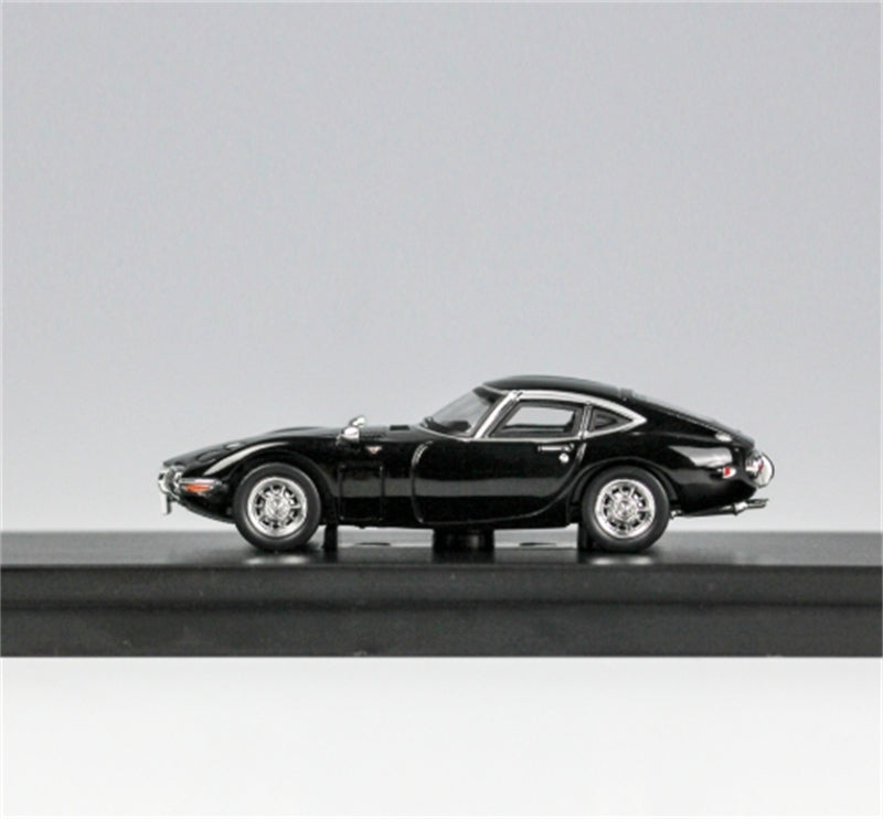 LCD-MODELS TOYOTA 2000GT Black Vintage Car 1:64 car Pre-built Model view2