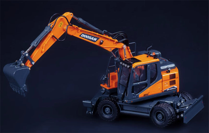 IMC Doosan DX165WR-7 excavator 1/50 Truck Pre-built Model