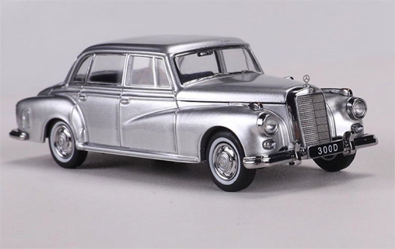 GFCC Mercedes Benz 300D 1959 classic car Silver LHD 1:64 car Pre-built Model view6