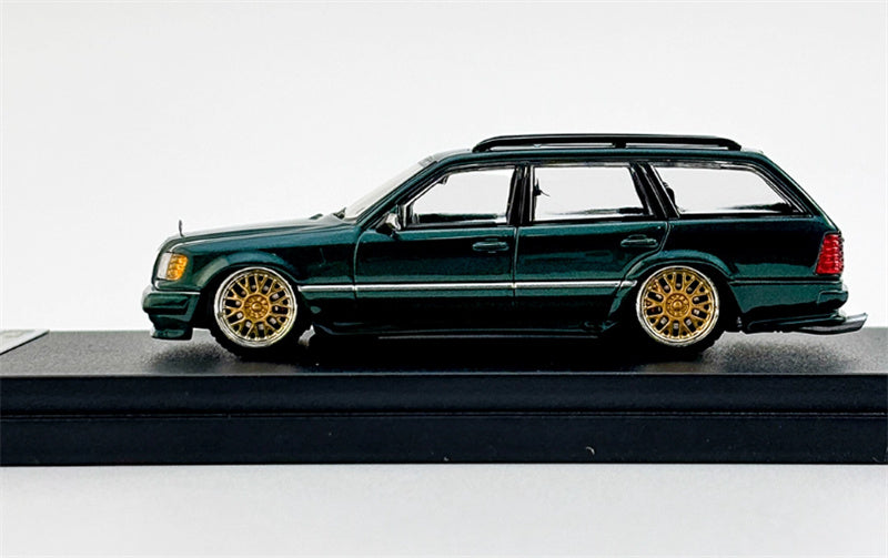 Mortal Mercedes Benz E-Class E300 station wagon S124 with 2 bicycles and luggage rack Green - Golden Wheel low slung version Limited Edition 499PCS ONLY 1:64 Car Pre-built Model view3