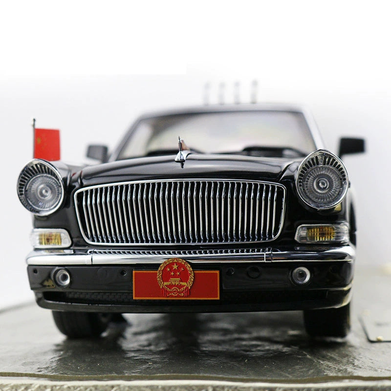 Century Dragon 70th Anniversary Hongqi Review Car 2015 Review Soldier Platform Edition 1:18 DIECAST CAR